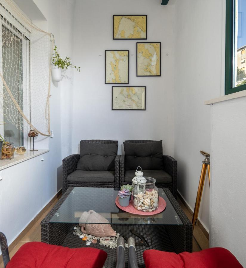 Naval Apartment Rijeka Exteriör bild